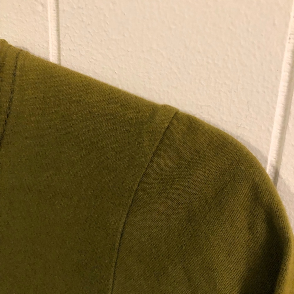 Dragonfly Olive Green Sunburst 3/4 Sleeve Top Small - Picture 5 of 7